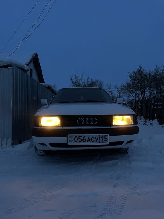 Продам Audi 80 1.8 моно , 1990 год
