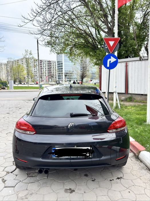 Volkswagen Scirocco 2.0 TSI DSG – 211 CP – 2010