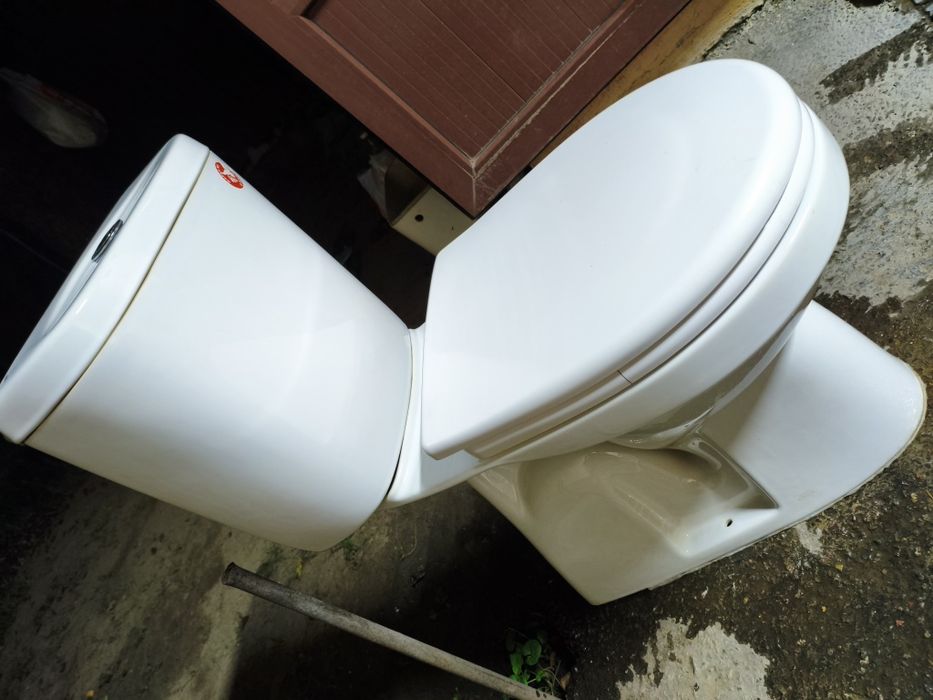 Продам Унитаз бу