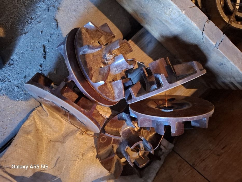 Продается разные запчасти