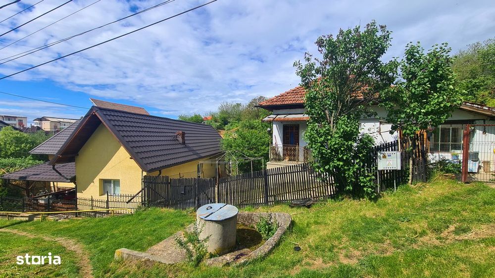 Casă de vânzare în Curtea de Argeș.