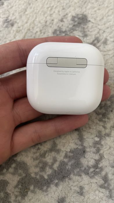 Airpods 4 без ANC