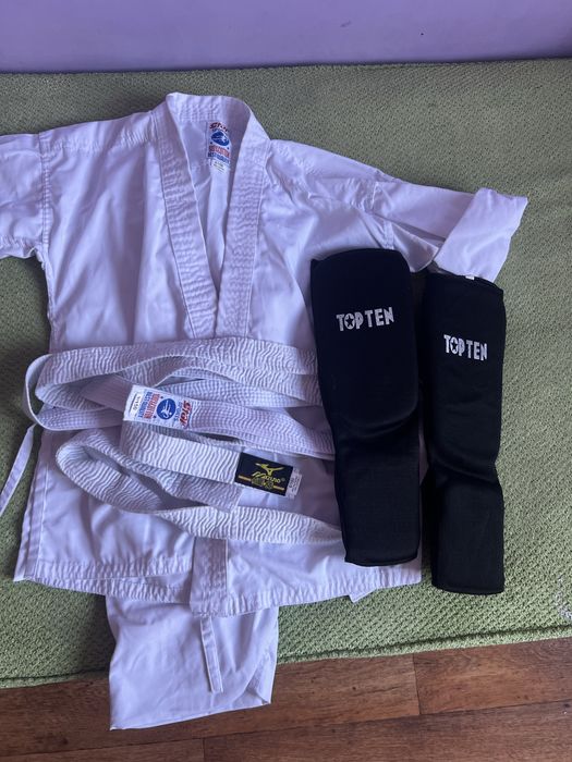 Отдам кимоно за коробку конфет