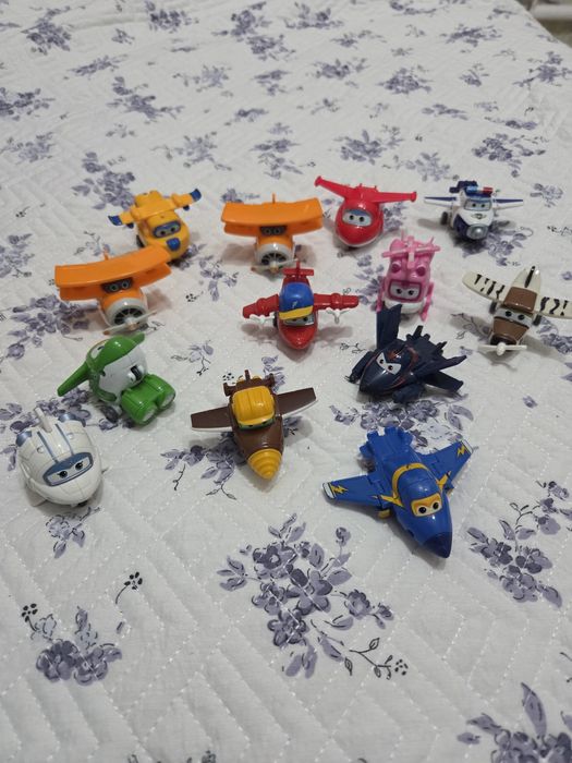 Продаются разные игрушки