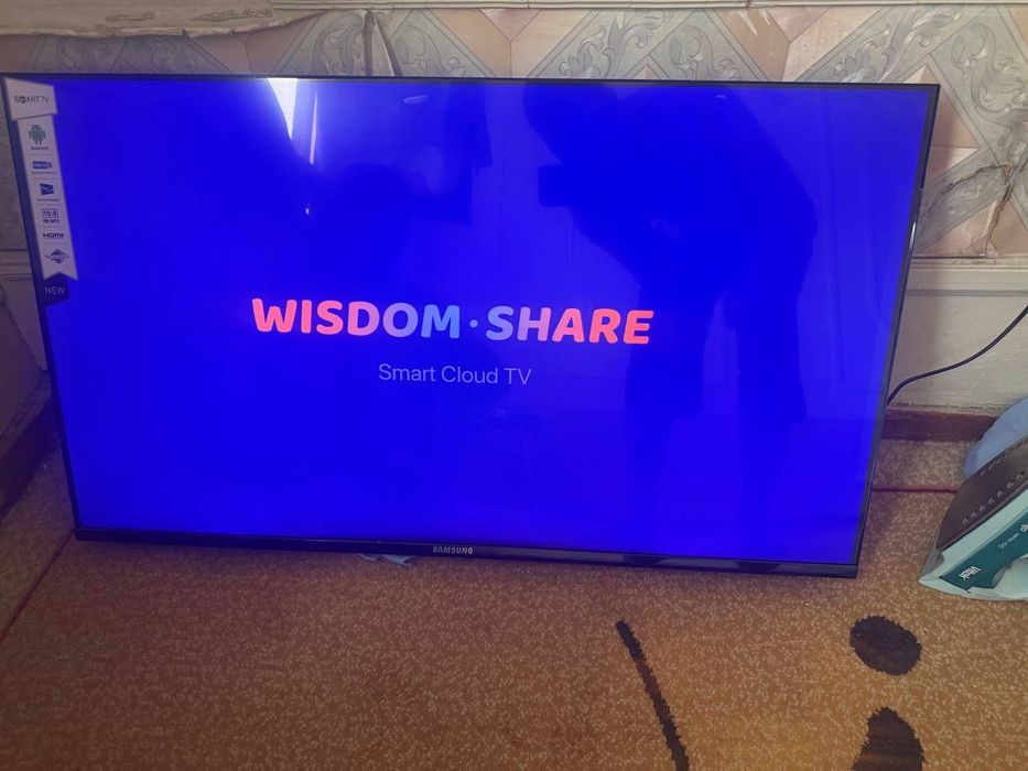 Телевизор смарт Samsung smart TV