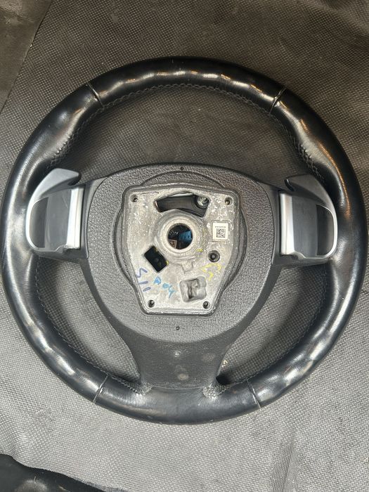 Volan bmw f10/f11 cu padele