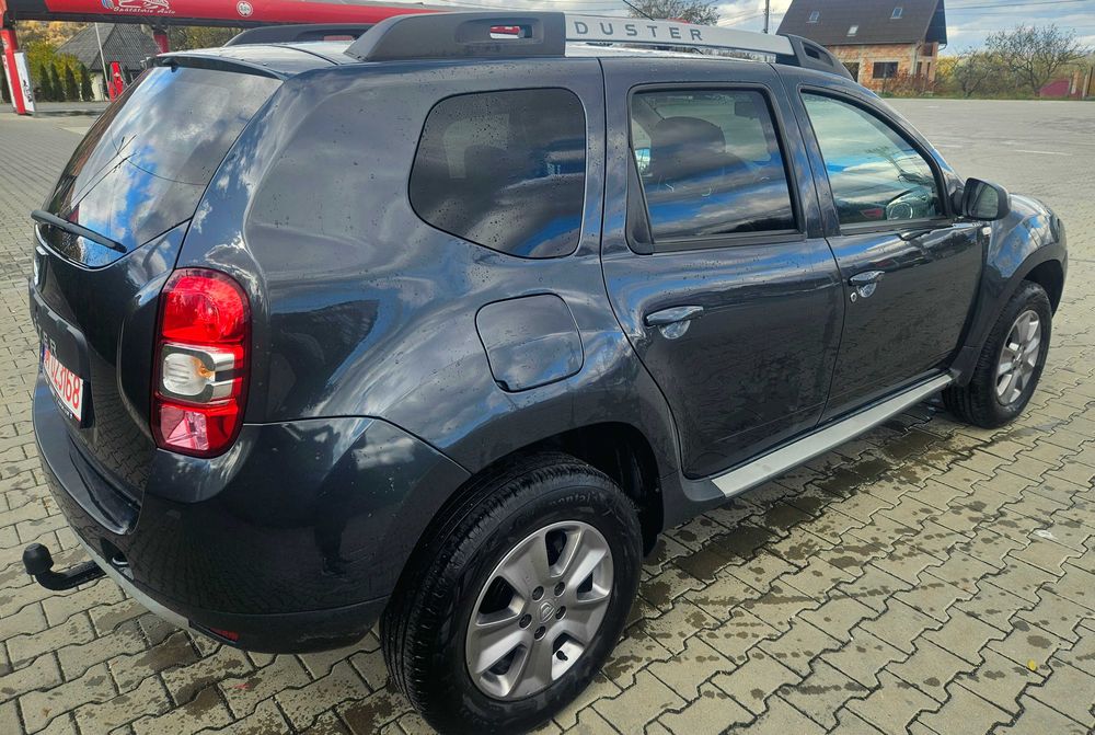 DACIA DUSTER PRESTIGE 1.2 benzina 2017, vand sau schimb
