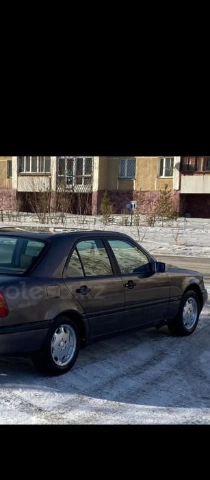 Продам Мерседес 180