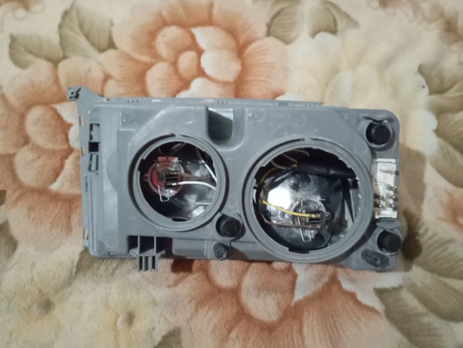 Фары на Мерседес Е и поворотники