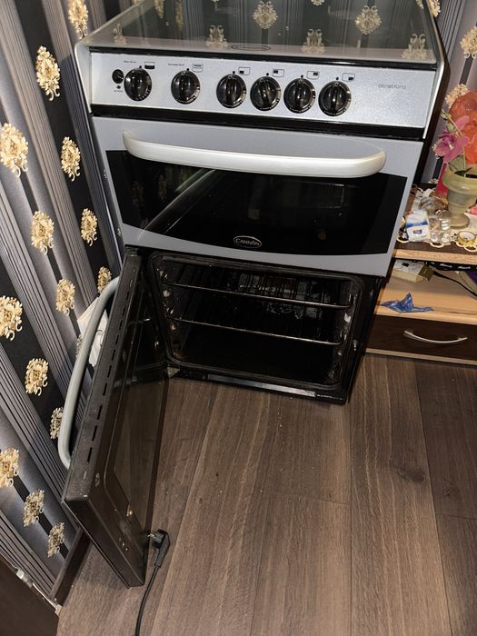 Aragaz Cannon cu cuptor si grill