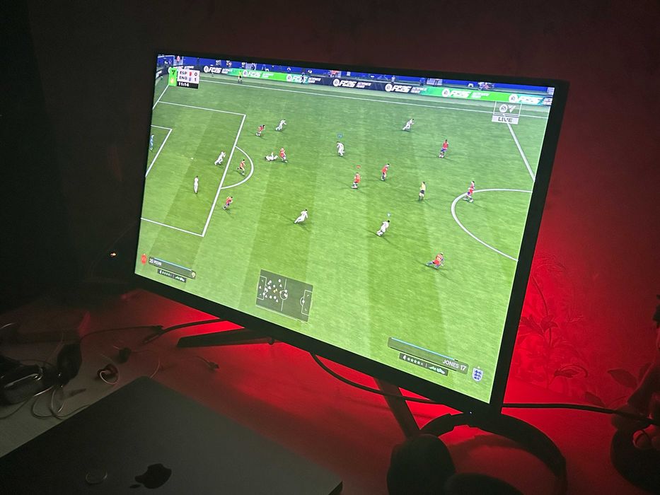 27" X-Game Crimson X White 180Hz