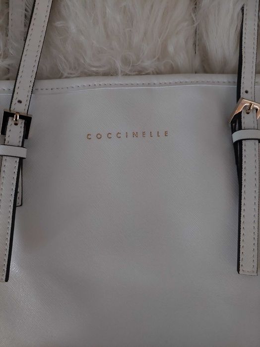 Coccinelle бял цвят