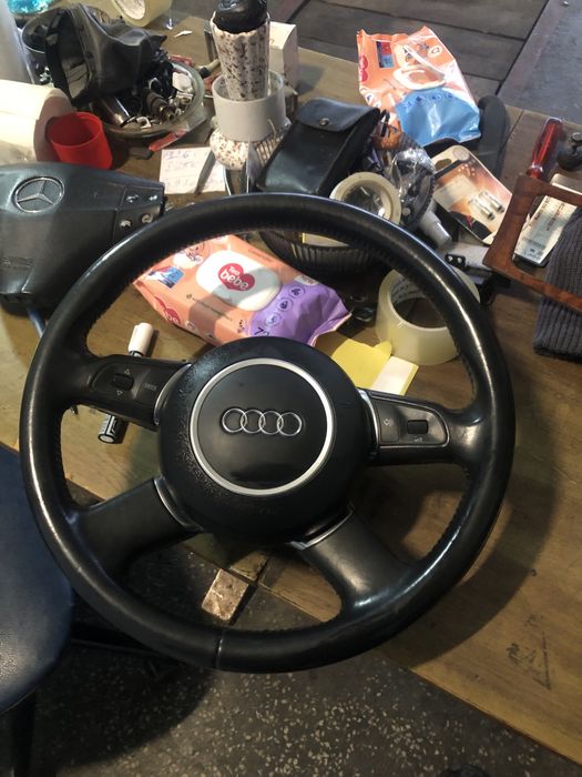 Волан за Ауди А8 Д3