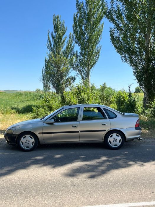 Опел вектра  B 1996