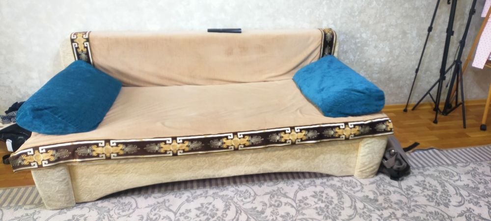 Продам диван раскладной
