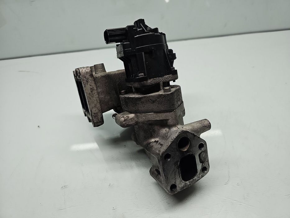 Supapa EGR Chevrolet Captiva (T100) [Fabr 2006-2018] 96868923 2.2 CDTI