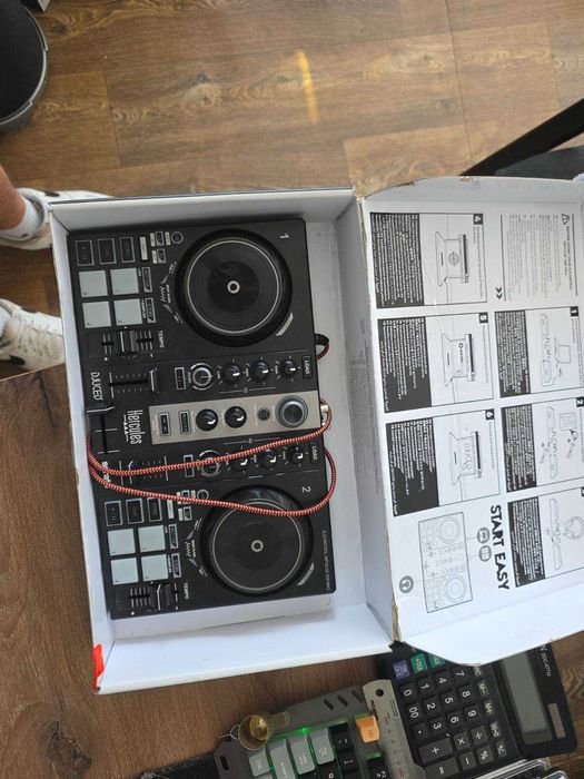 DJ Контролер Hercules DJControl Inpulse 200 MK2 – Като нов, с кутия