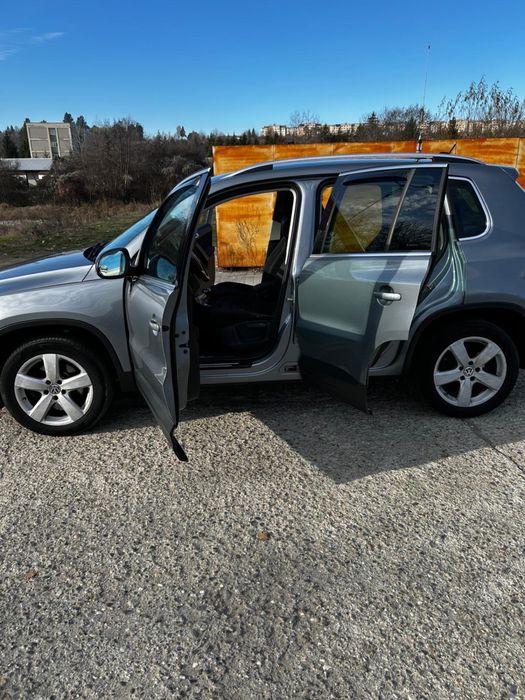 Volkswagen Tiguan automat 2009
