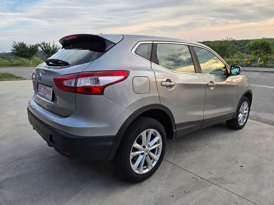Nissan Qashqai 1.6dci 130cp automat