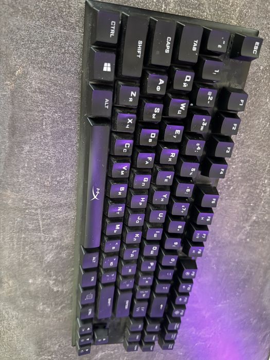Продадим игровую клавиатуру