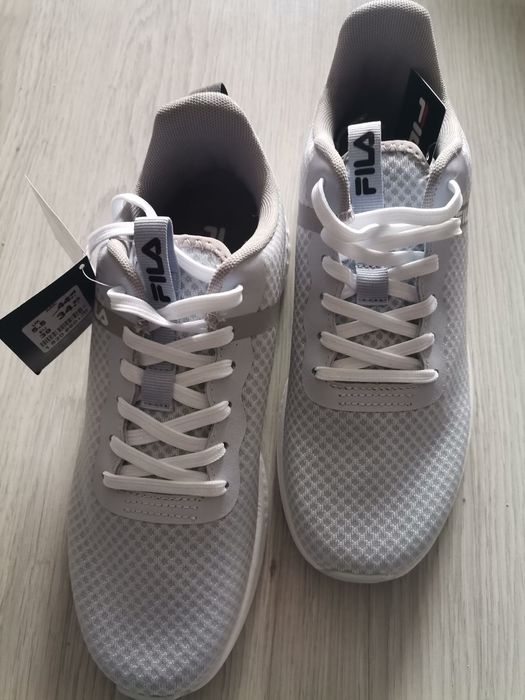 Нови дамски маратонки Fila