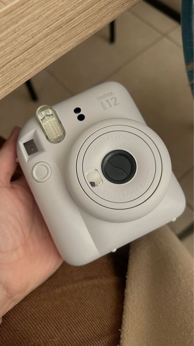 Instax mini 12 продам