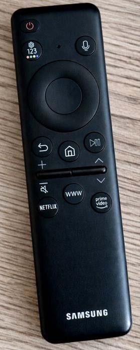 Samsung 43” 4K Smart TV DU8000