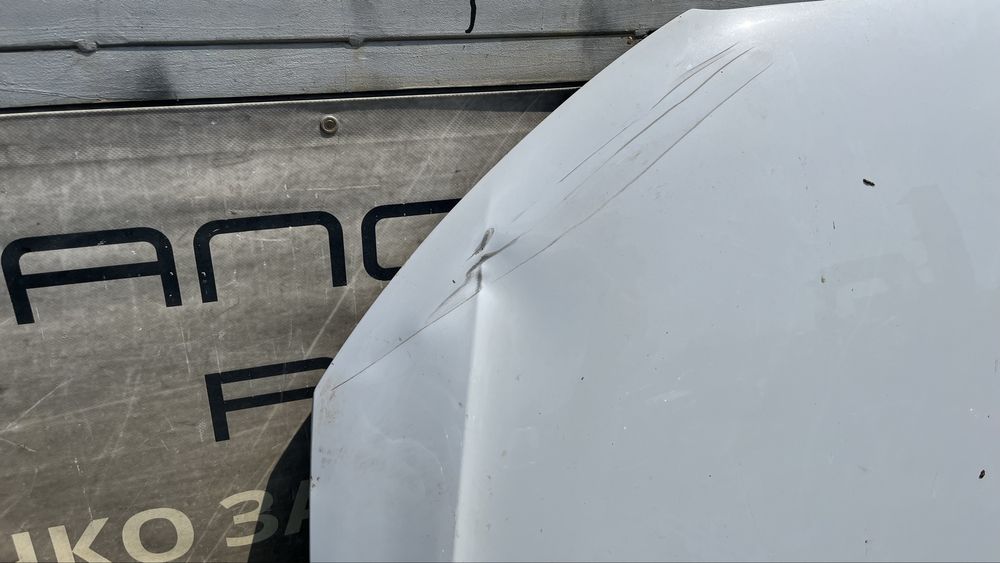 2 броя Преден капак Audi Q3 8U0