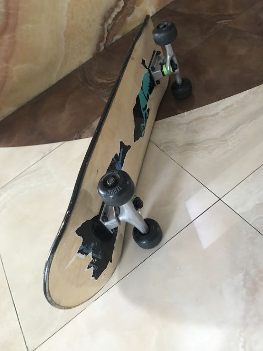 Продам скейтборт