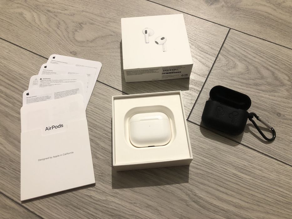 Кейс Apple AirPods 3 Оригинал