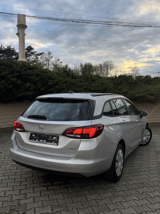 OPEL Astra 2018 — imagine 4