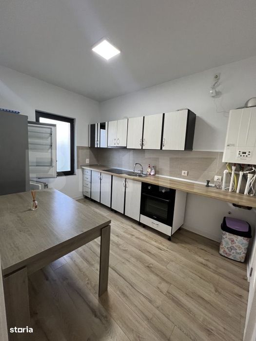 Casa cu etaj, 120 mp, curte 5 ari, Cartier Subcetate