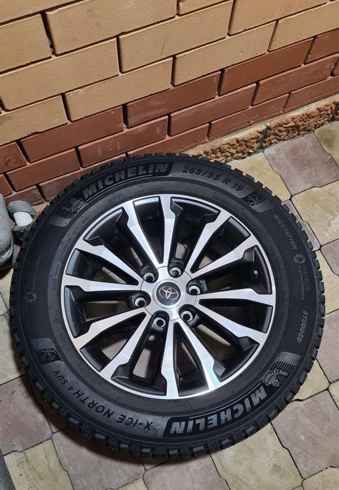 Диски R19 Toyota Original