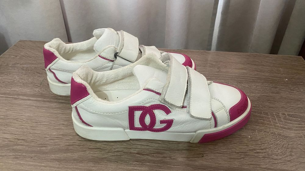 Новые кроссовки Puma 35 р новые и б/у