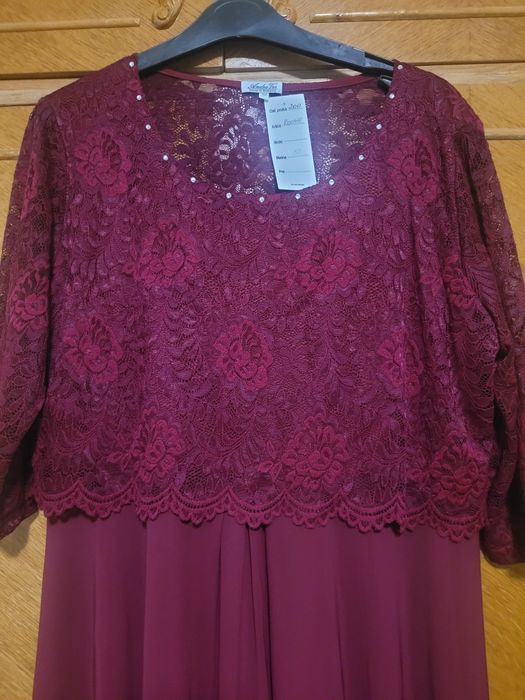 Vând rochie de nunta mărimea 52