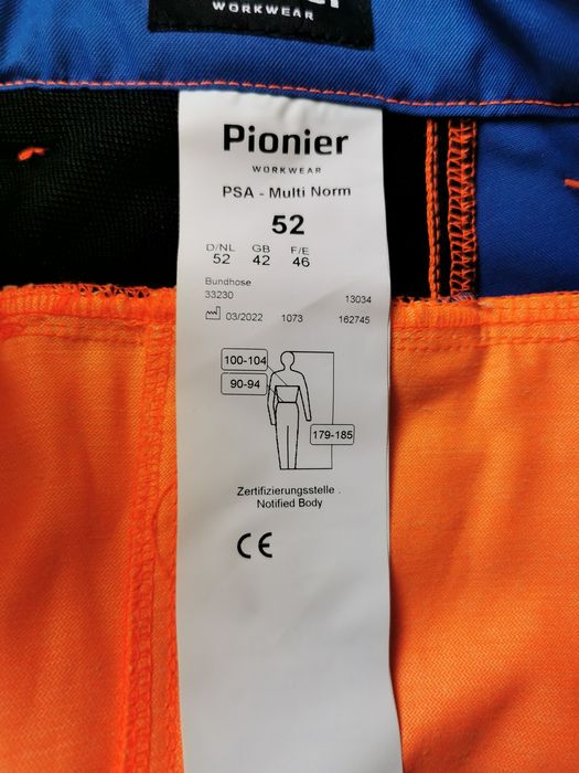 Pantaloni de lucru profesionali Pionier