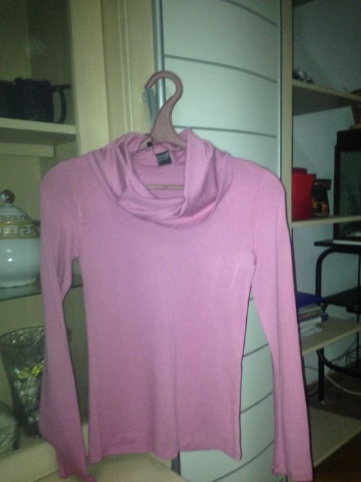 Женская водолазка. Классика.