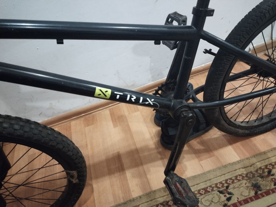 Продам велосипед ВМХ TRIX город Усть-Каменогорск