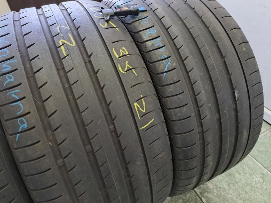 2 anvelope 295/35 R21 Yokohama dot 2022