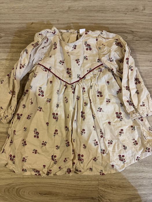 Детски рокли H&M и LC waikikin