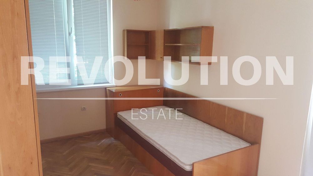 Дава се под наем Четиристаен апартамент в Варна, ВИНС - 110 кв.м за 650 € - Снимка #6