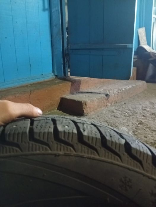 Продам зимнюю резину