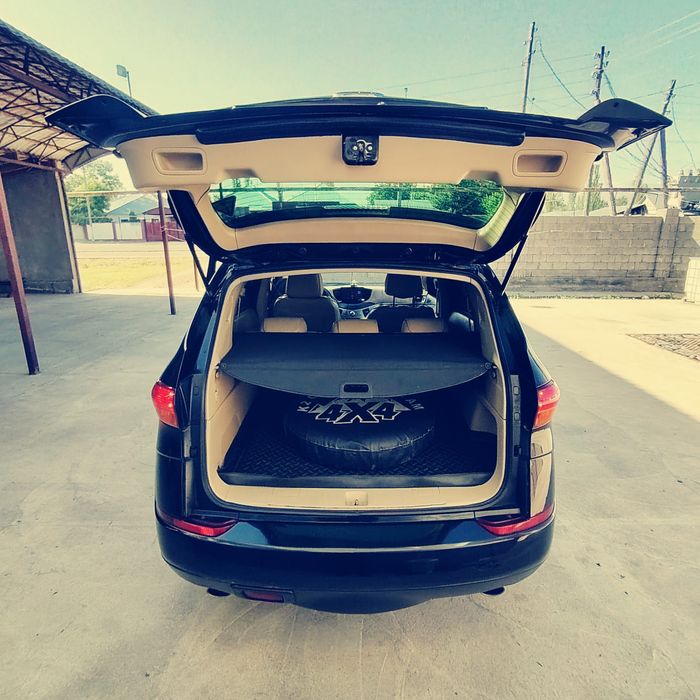 Авто продам Subaru tribeka в отличном состоянии