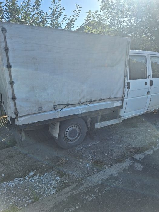 Volkswagen Transporter diesel, 1.408 € — imagine 3