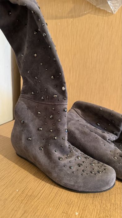 Сапоги серые замшевые со стразами