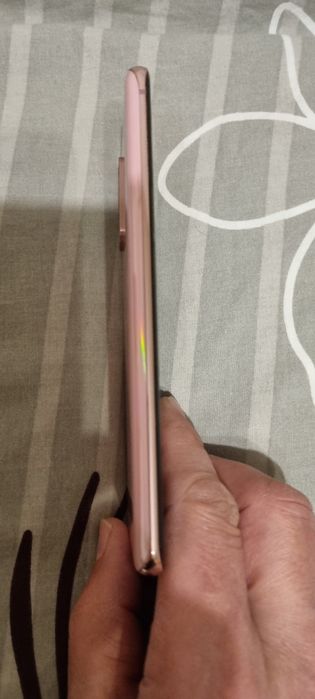 Перфектен S20 pink