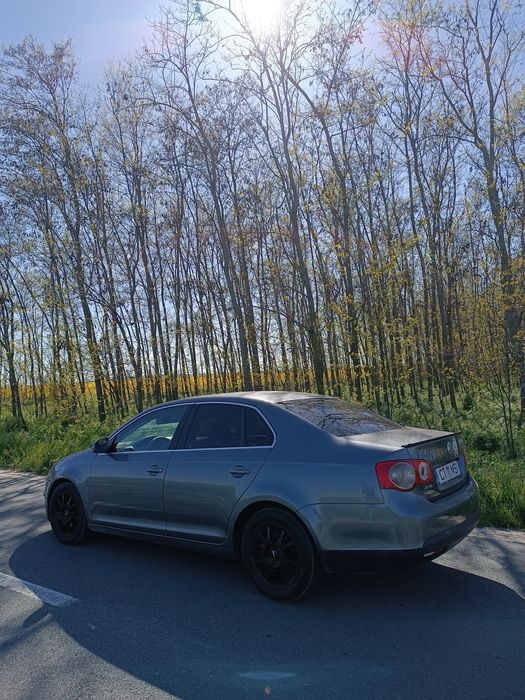 Se vinde wv Jetta 2008 1.9 tdi
