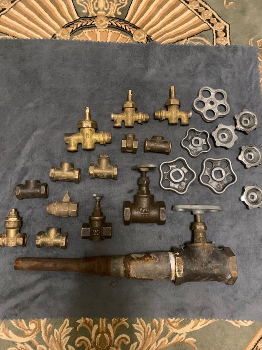 Краны бронзовые .