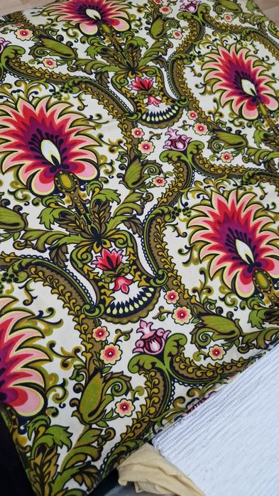 Materiale textile,metraj,bumbac,tafta,catifea