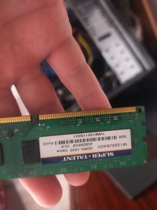 ОЗУ ddr 3  - - -